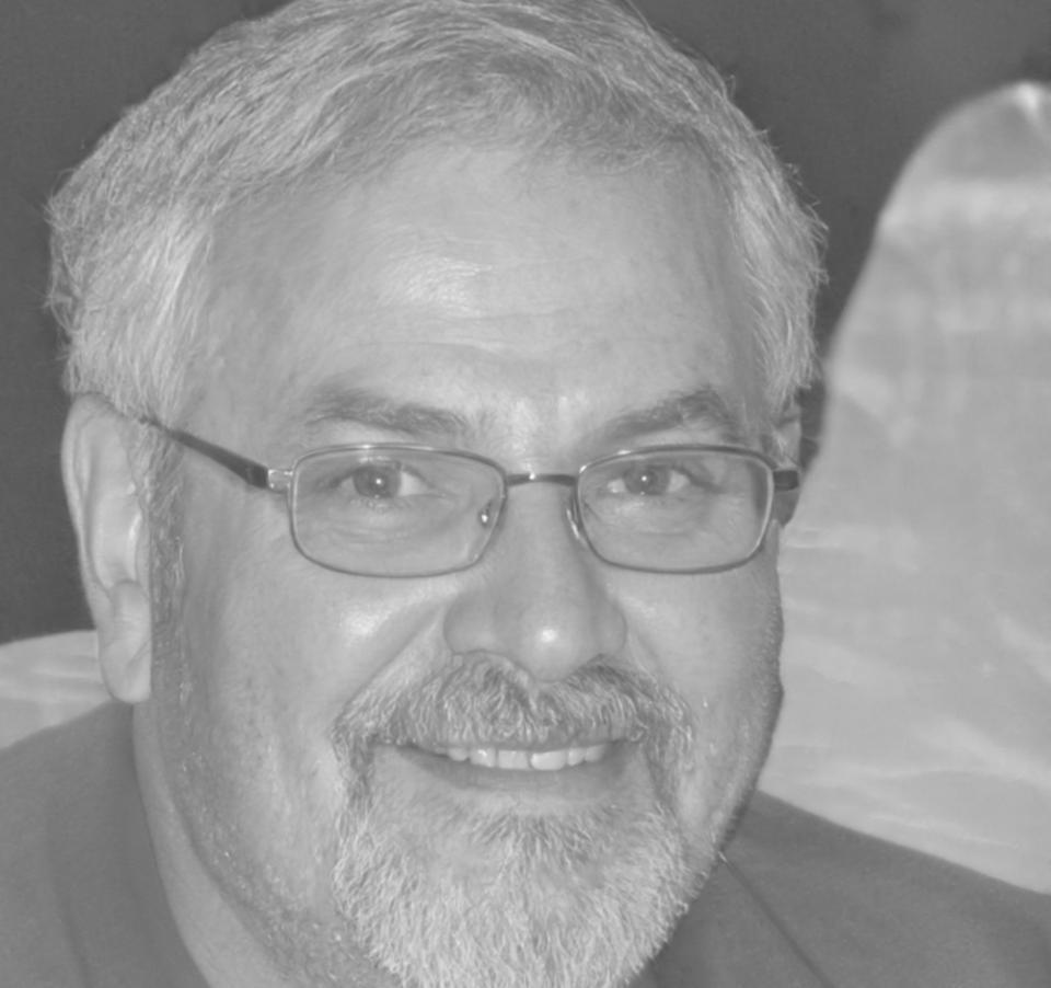 Portrait de Yoann Bellec, expert en analyse financière